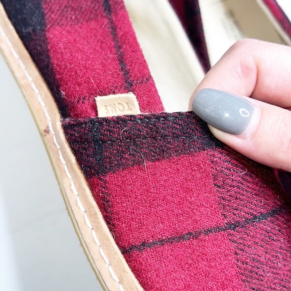 Toms Alpargata Classic Buffalo Check Plaid Red And Black Felt Slip On Flats - Picture 5 of 10